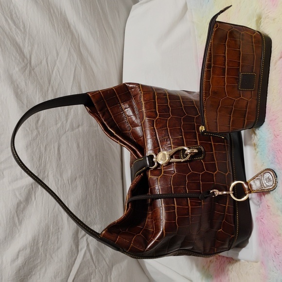 Dooney & Bourke Handbags - Authentic Dooney & Bourke Croco Embossed Large Tote & Matching Wallet